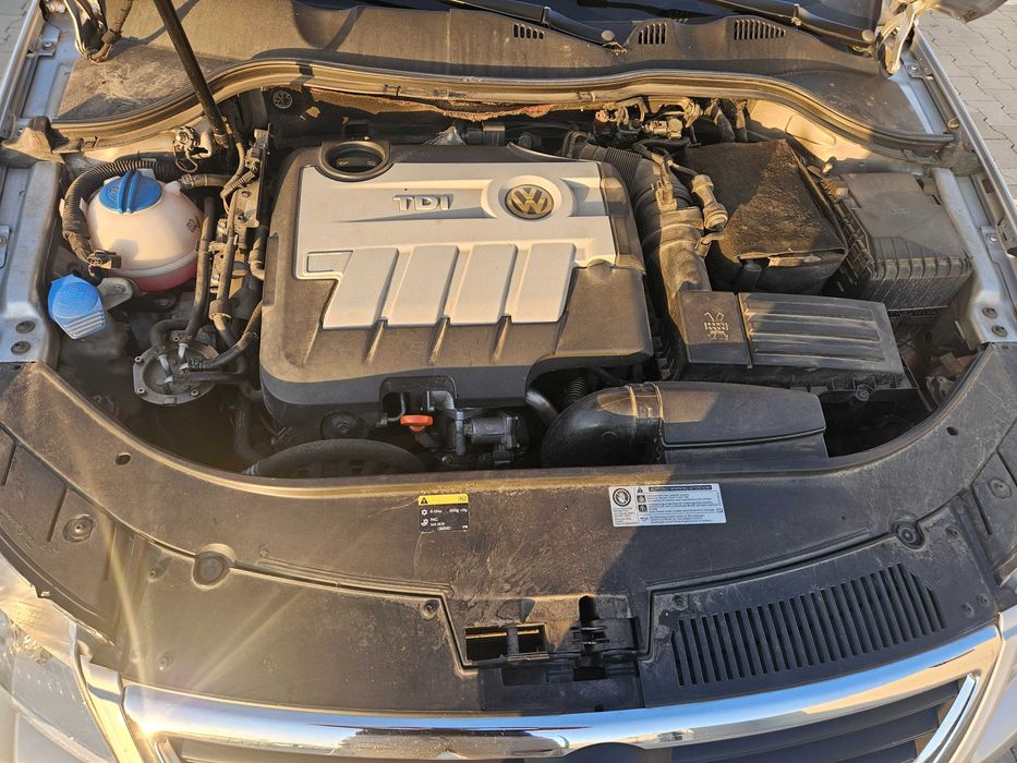 Vand Vw Passat B6 2010, Highline Motorizare 2.0 tdi 140 CP, CBAB.