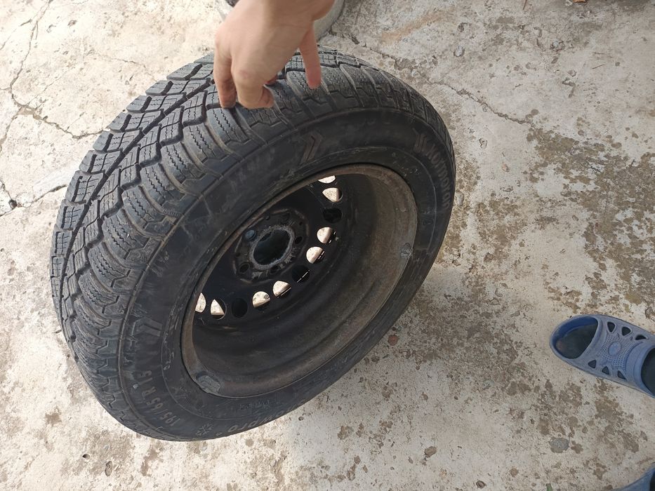 Зимни гуми с оригинални тазове на mercedes