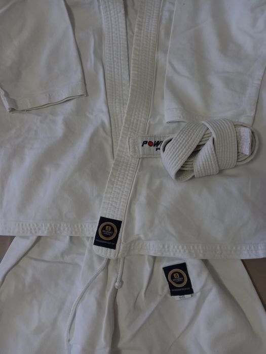 Кимоно и колани .