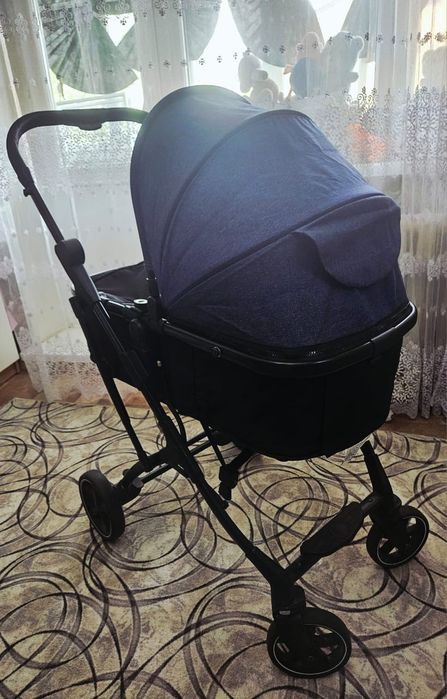 Продам детскую коляску