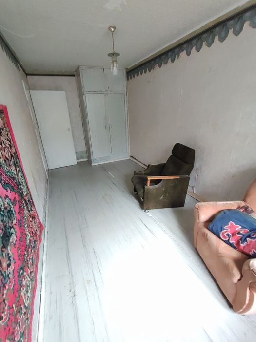 Продается 3-комн (4-23, 1 эт)