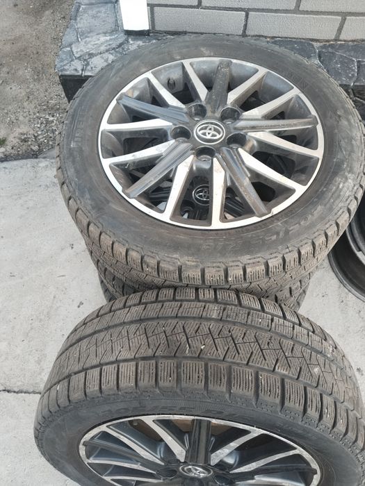 Продам зимние шины