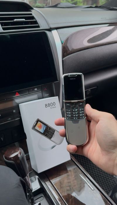 Новые Nokia 8800 и другие модели