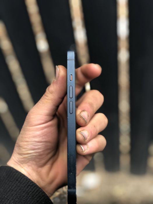 Айфон 13 срочно сатылады