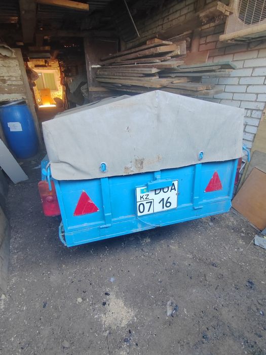 Продам прицеп в отличном состояние