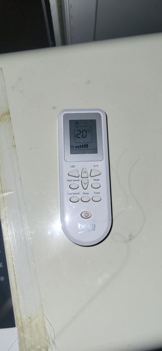 Vând clima portabila
