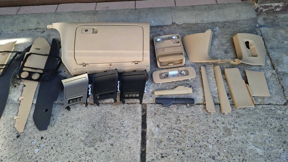 Vand plansa bord,torpedou GOLF 5-JETTA,mocheta,sertare