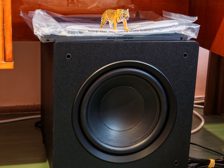 Elac Varro Premium PS-250. Subwoofer premium. Nou, la cutie. Preț fix.
