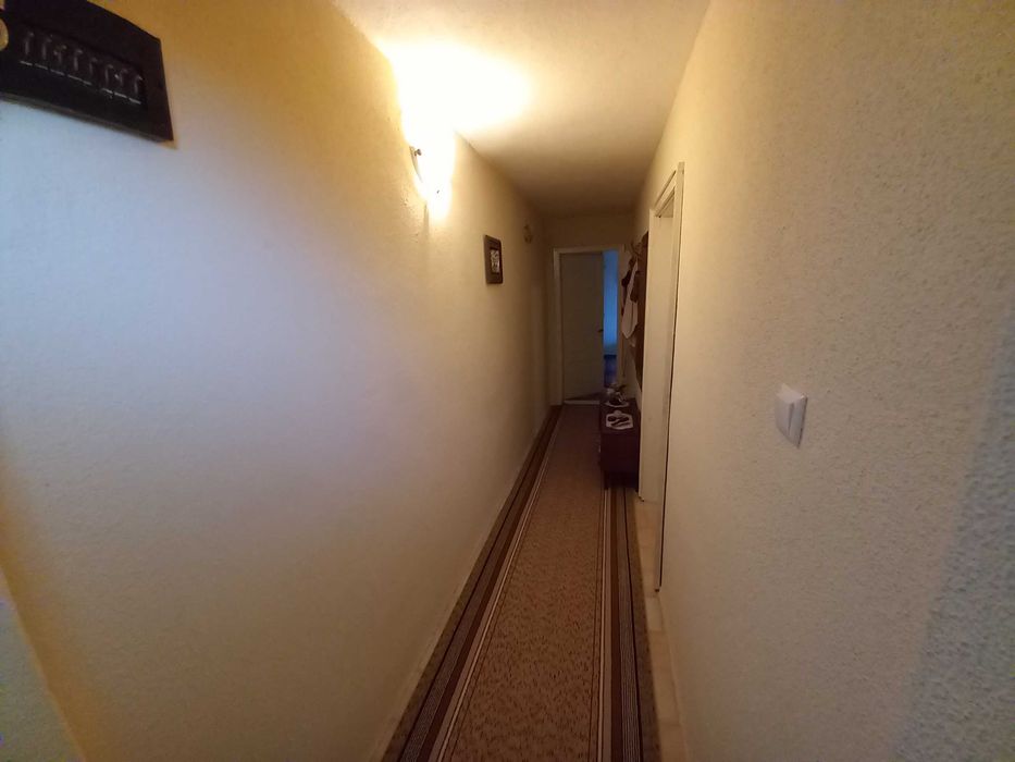 Продава се Къща в Разград, Бели Лом - 164 кв.м за 311 €/кв.м - Снимка #10