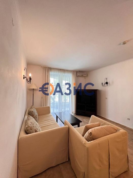 Продава се Двустаен апартамент в Обзор - 60 кв.м за 900 €/кв.м - Снимка #4