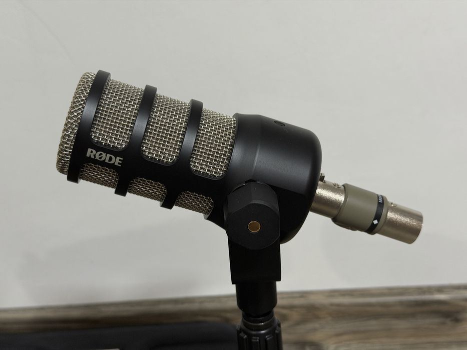 Kit interfata audio + microfon / podcast / voiceover