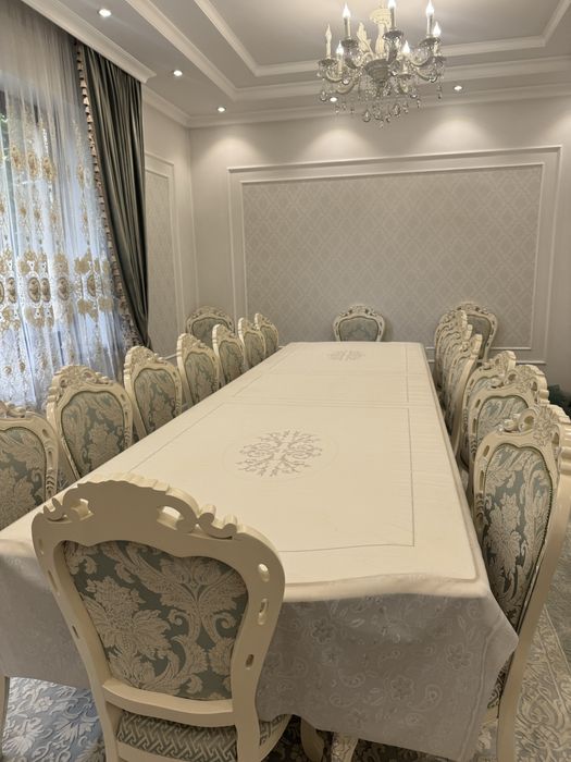 Продам стол 4  метра, стул 18 шт