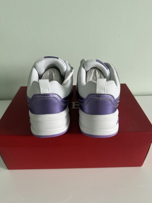 Дамски сникърси Guess