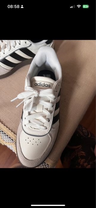 Sneakers Adidas noi