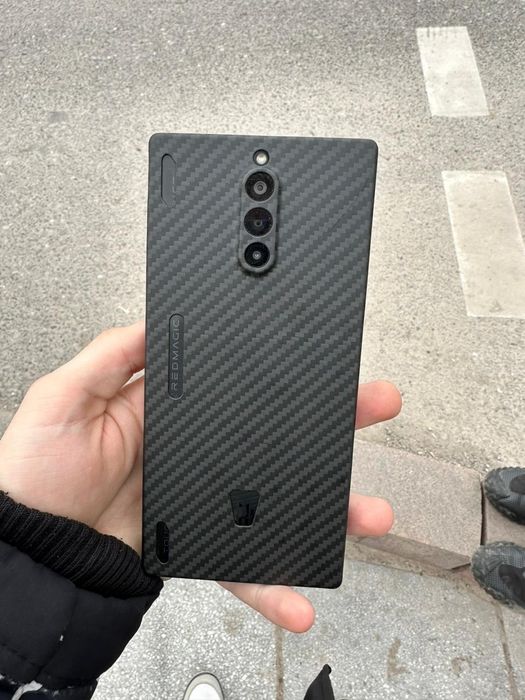 ZTE Red Magic 8s pro 22/256