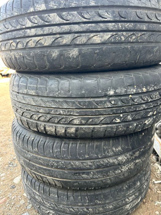 Продам  Шины р15.