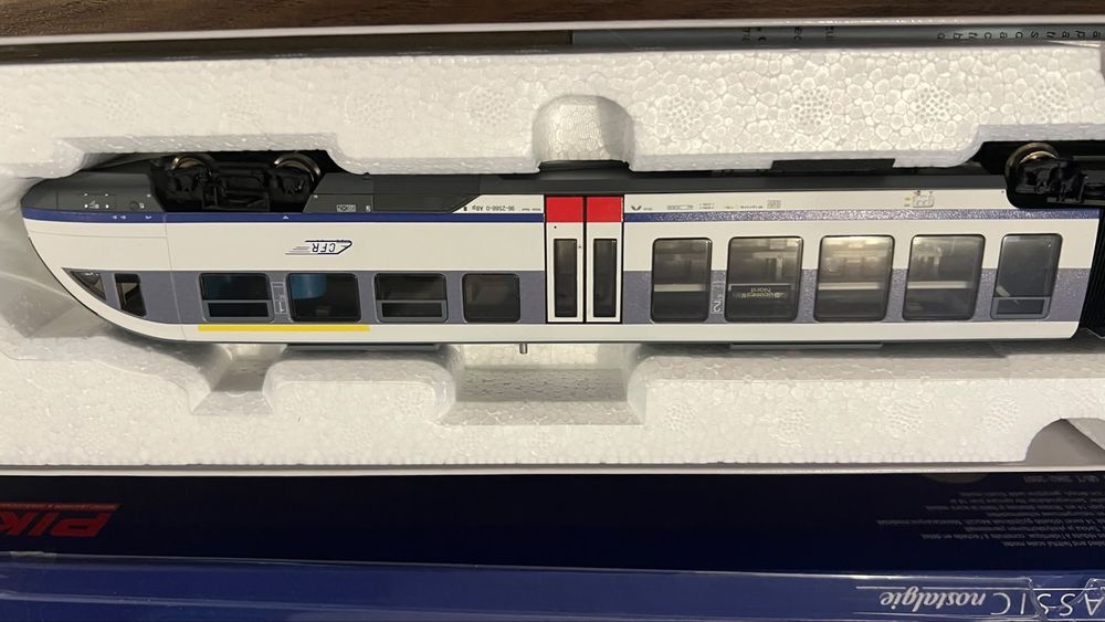 Piko 71195 | HO 1:87 | Siemens Desiro CFR