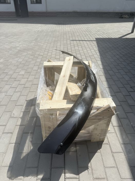 Коврик багажник и мухобойка