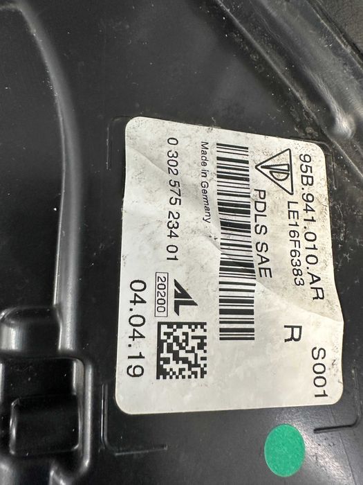 Фар фарове десен за Porsche Macan far farove Порше Макан Matrix LED US