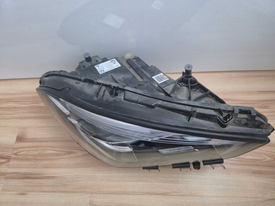 Far Dreapta Mercedes CLA W118 Multibeam An 2019 - 2024 cod A1189067001