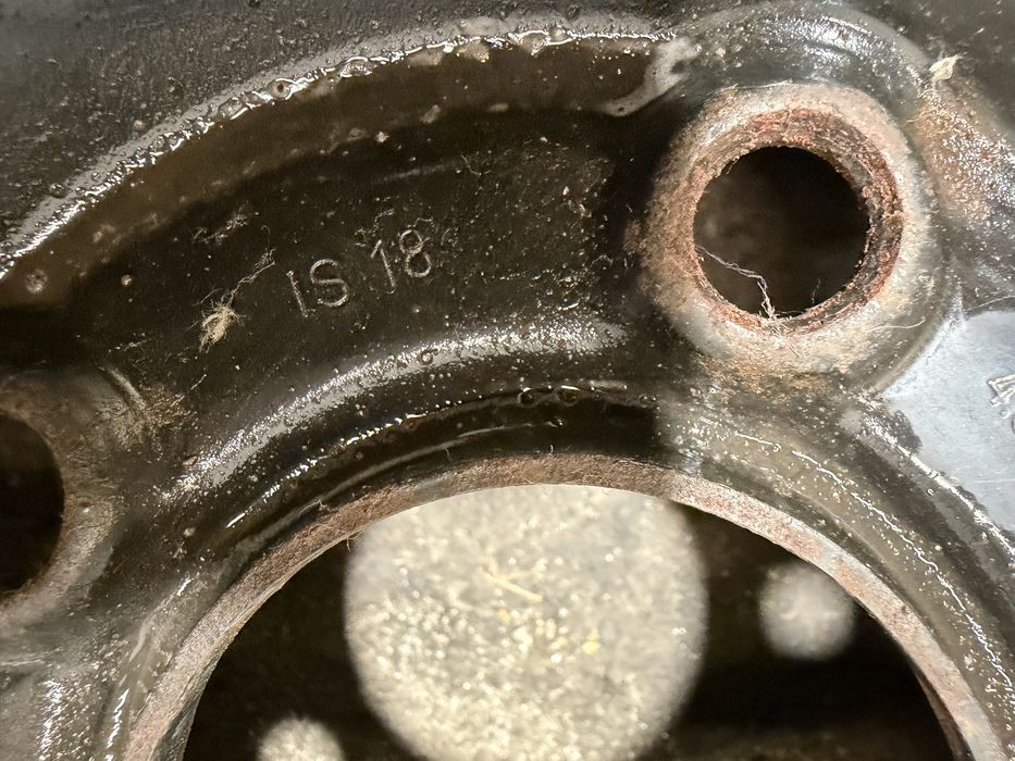 Резервна гума 17" /патерица/ за BMW с размери 135/90/17