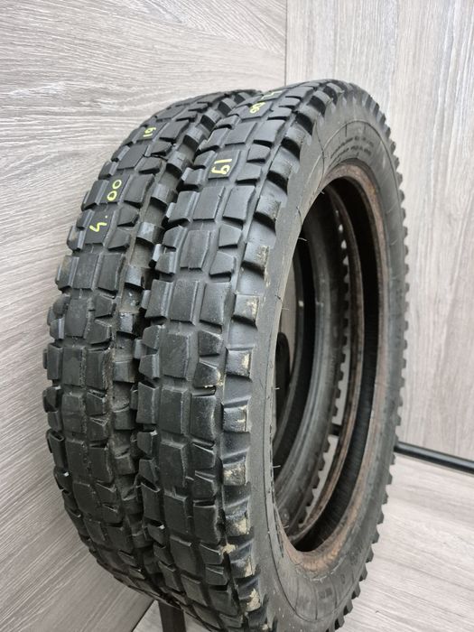 Set anvelope moto 4.00 19 Heidenau Malte ideala pentru cositori agricole agro