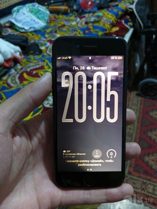 Продаю или обмен Iphone se 2020/128