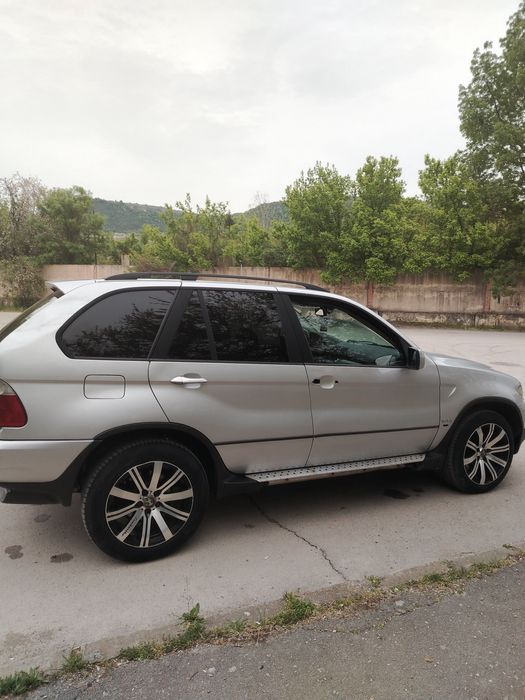 BMW X5 e53 face 218 kc