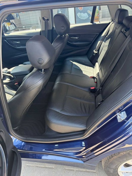 BMW 3 Series 2019 — imagine 5