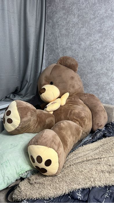 Поюшевый медведь 2 метра