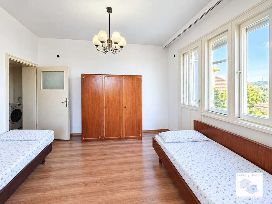 Продава се Етаж от къща в Велико Търново, Център - 108 кв.м за 1723 €/кв.м - Снимка #4