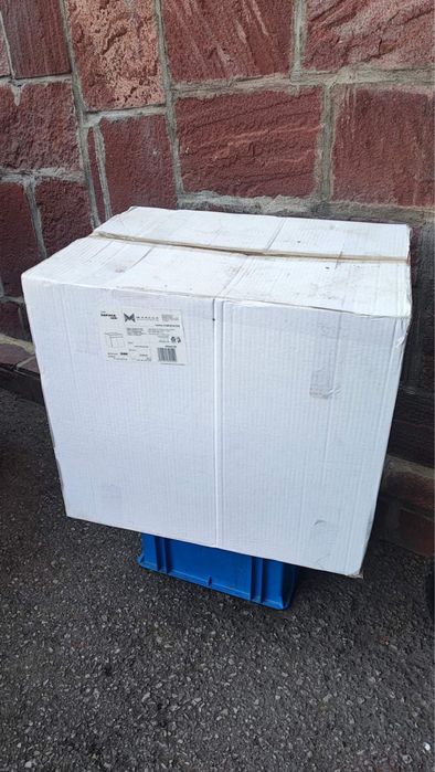 Конзолна мивка Макена - нова