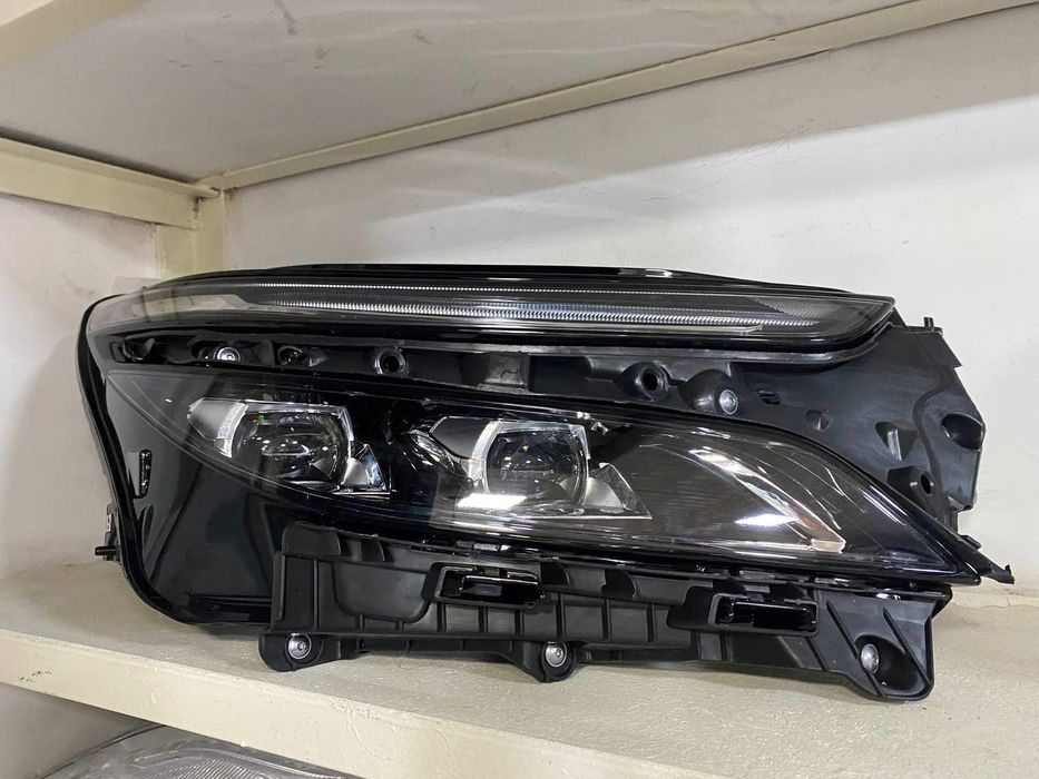 Ekonix 2 yengcha morda 700$ sbor oq va qora rang  Бамфер морда