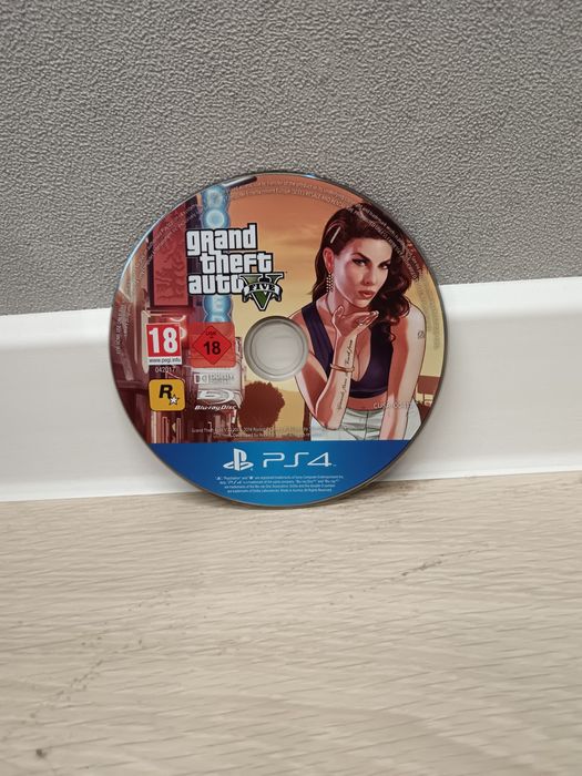 Игровой диск Гта 5