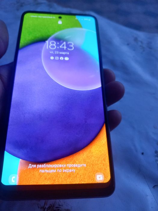 Самсунг А52 срочно продается