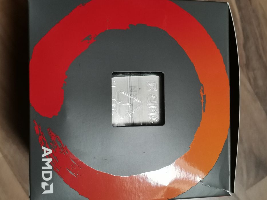 AMD RYZEN 5 1600