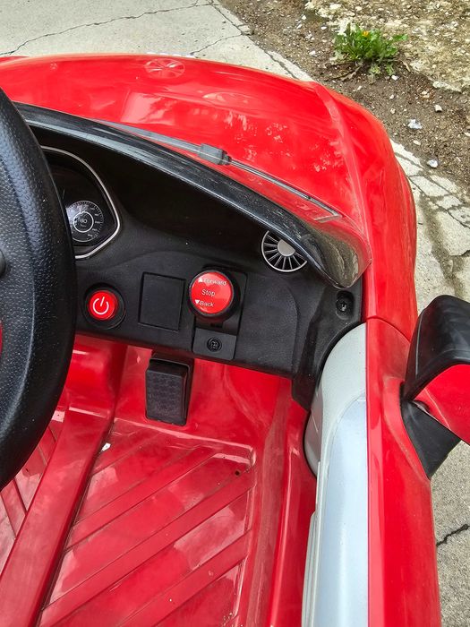 Акумулаторна кола с родителски контрол 6V AUDI TT ЧЕРВЕН