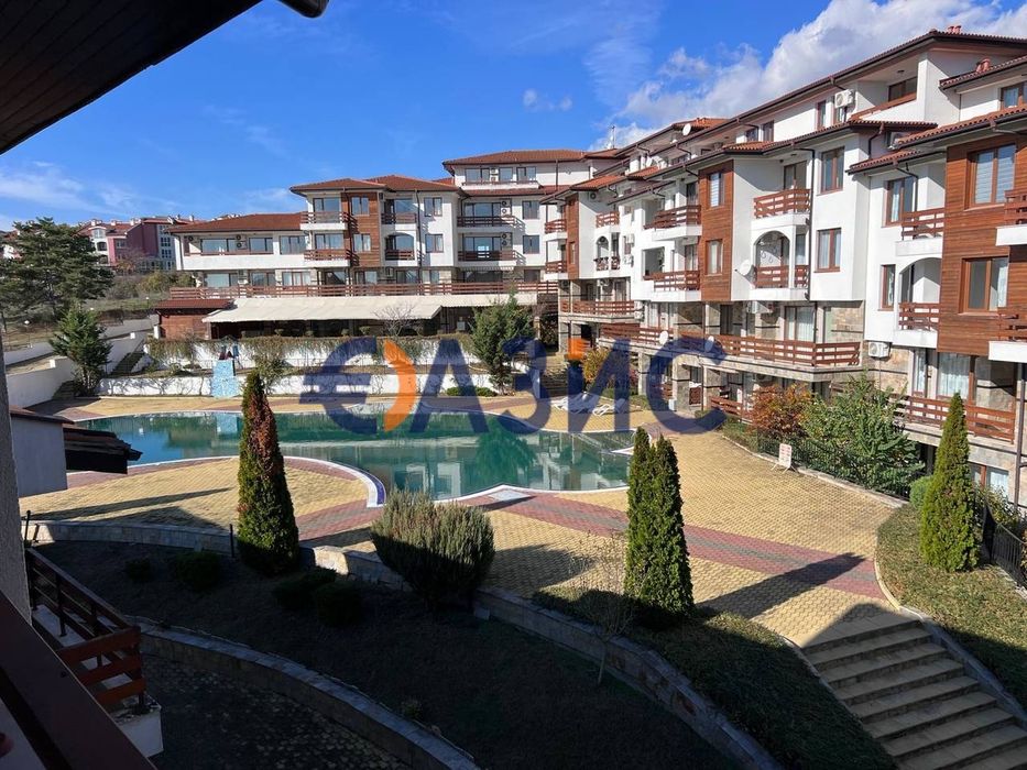 Продава се Двустаен апартамент в к.к. Слънчев бряг - 66 кв.м за 587 €/кв.м - Снимка #8