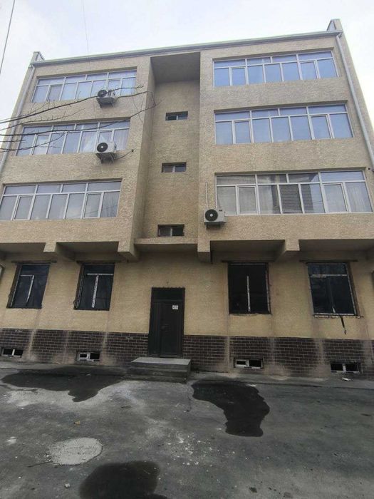 Ko`p qavatli uydagi xonadon