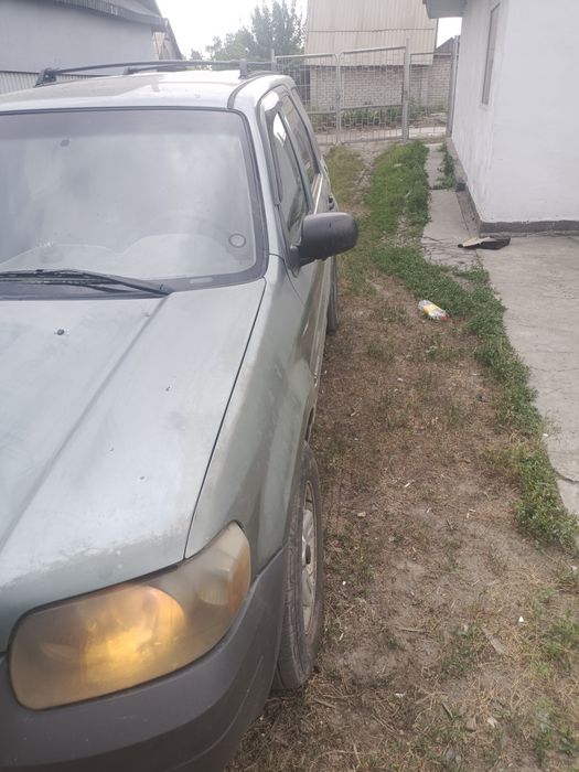 Продам Форда эскейп