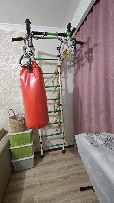 Шведская стенка турник, лесница