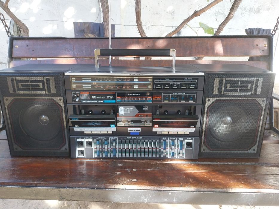 Vând radio dublu casetofon boombox elite electronic RR5665 Craiova
