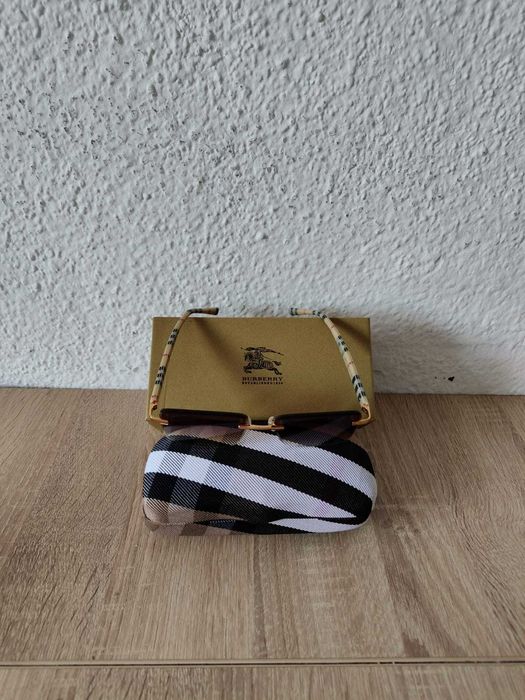 Ochelari de soare Burberry aurii cu lentile maro noui