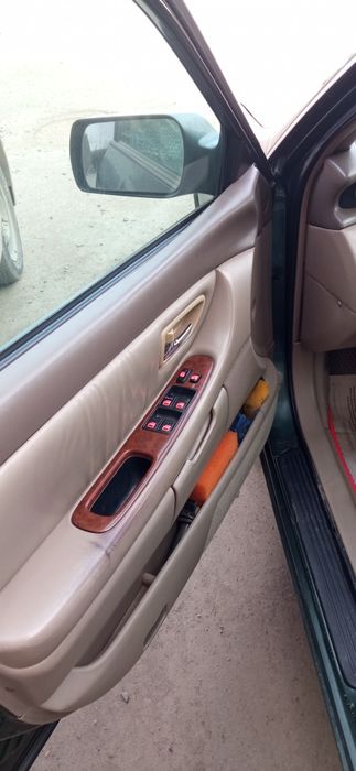 Тойота Авалон 20 -й кузов