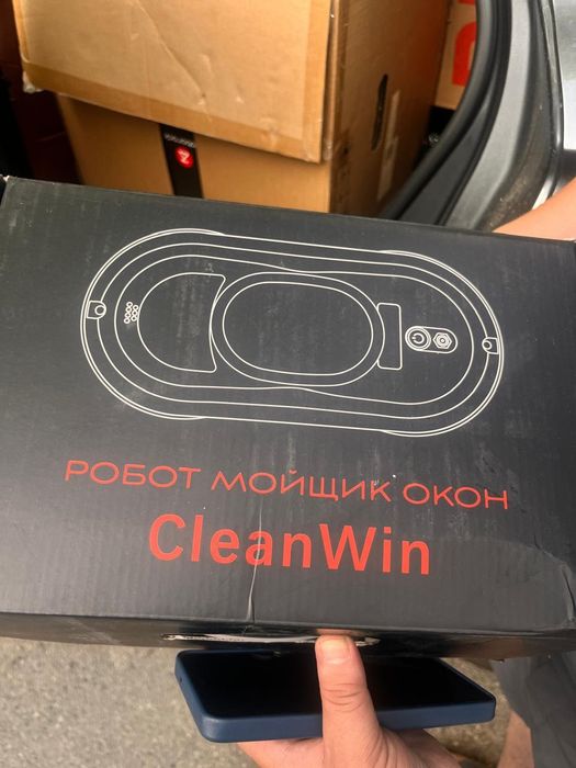 Продаю роботов мойщиков окон