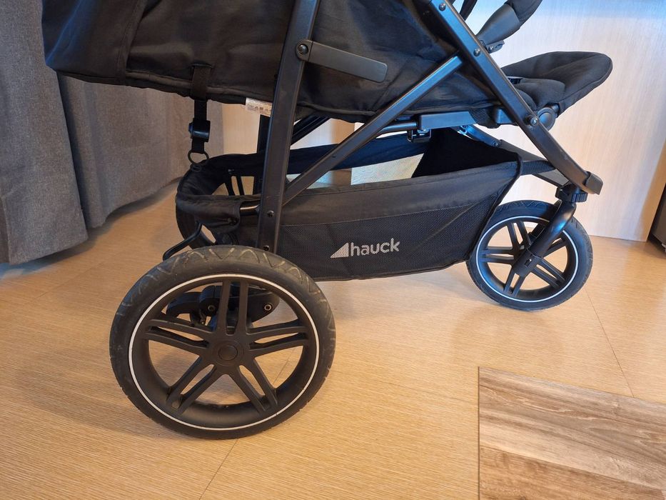 Бебешка лятна количка Hauck Rapid 3R Black