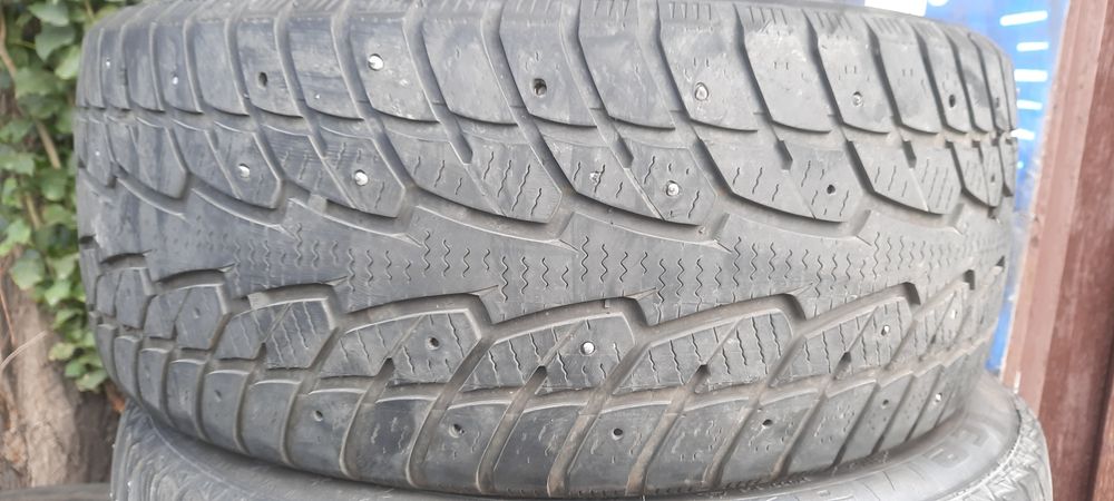 Продам автошины на 18