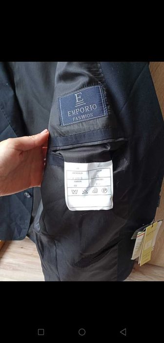 Emporio,sacou bărbați cu eticheta.E NOU