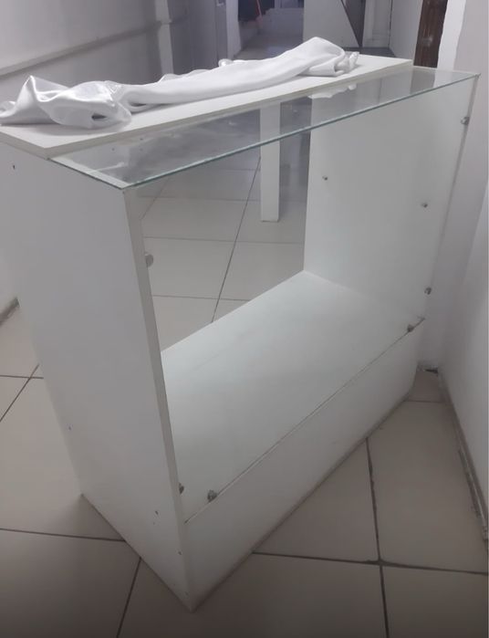 Оборудование для магазина 2 шт