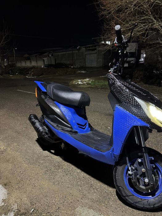 Benzili skuter holati ideal Srochna